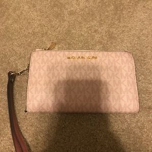Michael Kors wristlet wallet